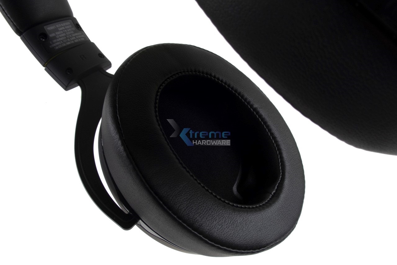 Corsair HS70 BLUETOOTH 17 7ab33