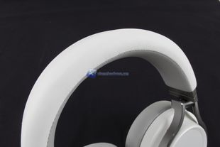 Corsair Virtuoso RGB Wireless 11