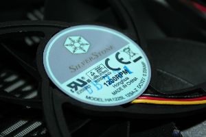 thumb 00063 SILVERSTONE GD08 HTPC XTREMEHARDWARE.COM